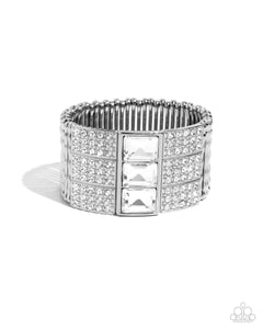 Paparazzi Jewelry Dramatic Diva - White Bracelet