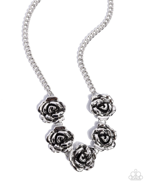 Paparazzi Jewelry Refreshing Roses - Silver Necklace