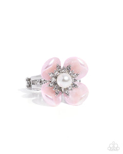 Paparazzi Jewelry Unmatched Elegance - Pink Ring