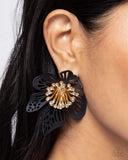 Paparazzi Jewelry Wonderland Wallflower - Black Earrings